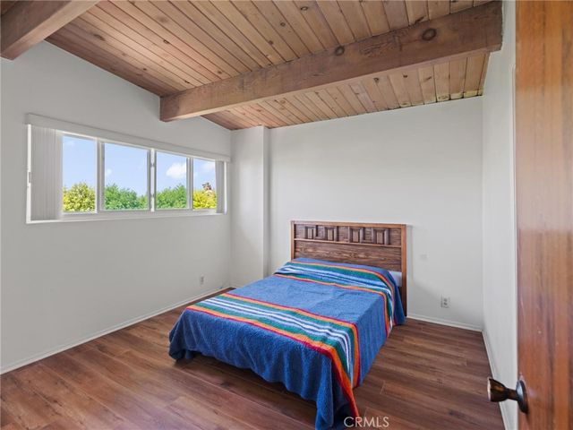 1205 11th Street, Hermosa Beach, CA 90254