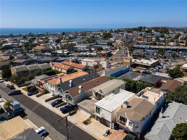 1205 11th Street, Hermosa Beach, CA 90254