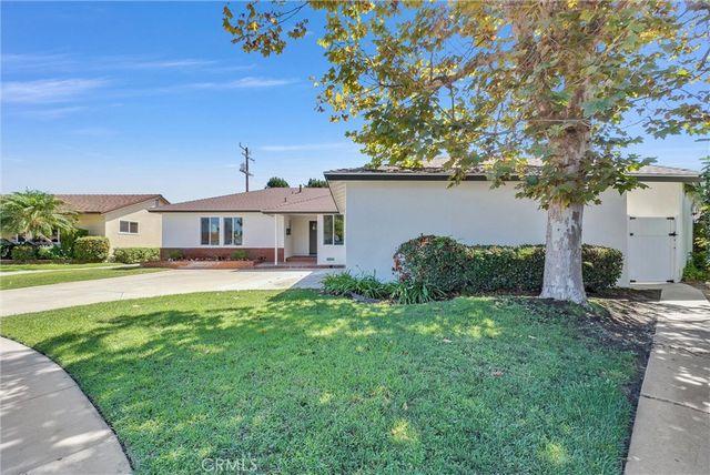 2849 W Polk Avenue, Anaheim, CA 92801