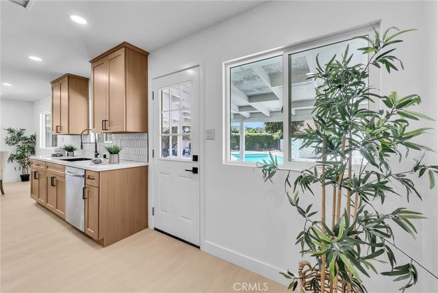 2849 W Polk Avenue, Anaheim, CA 92801