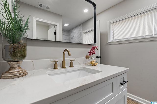 1641 27TH STREET N, Birmingham, AL 35234
