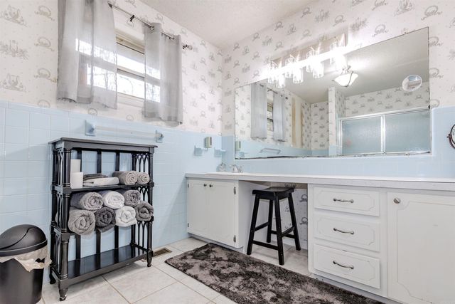 1717 N Fourche Avenue, Perryville, AR 72126