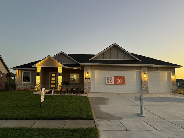 2106 W Harborlight St, Wichita, KS 67204