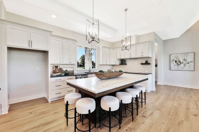 2106 W Harborlight St, Wichita, KS 67204