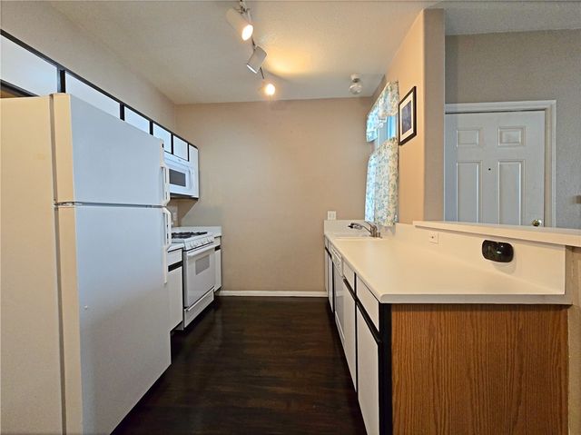 4960 Harrison Drive 112, Las Vegas, NV 89120