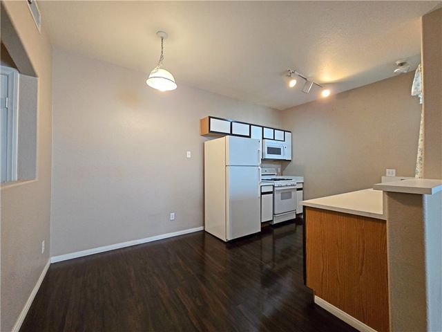 4960 Harrison Drive 112, Las Vegas, NV 89120