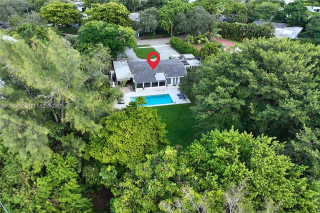 12500 Alamanda Drive, North Miami, FL 33181