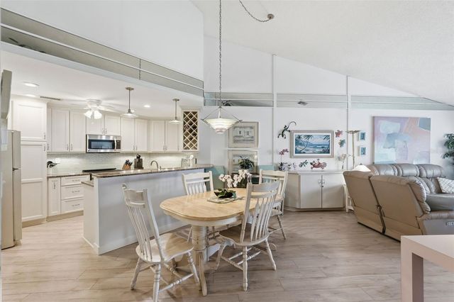 6011 BAHIA DEL MAR BOULEVARD 252, St Petersburg, FL 33715