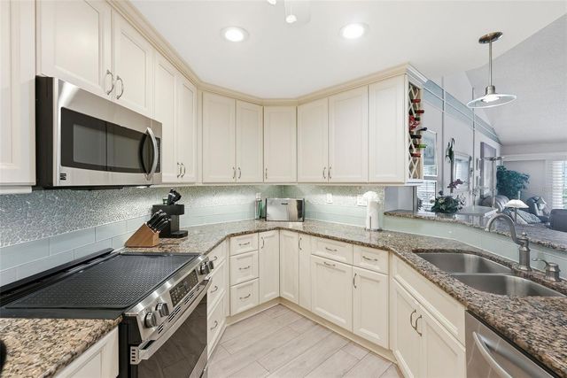 6011 BAHIA DEL MAR BOULEVARD 252, St Petersburg, FL 33715