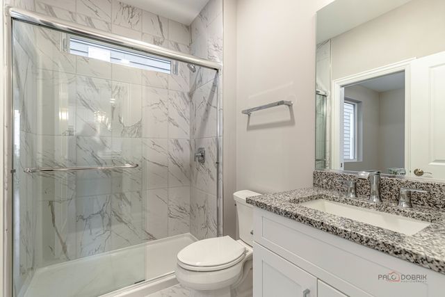 113 Roman Lane, Hawthorn Woods, IL 60047