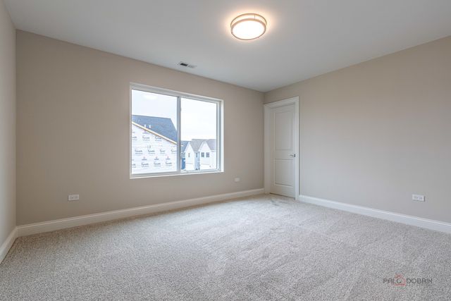 113 Roman Lane, Hawthorn Woods, IL 60047