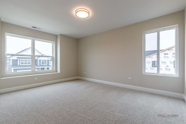 113 Roman Lane, Hawthorn Woods, IL 60047