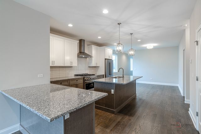 113 Roman Lane, Hawthorn Woods, IL 60047