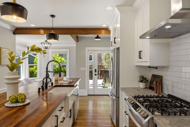 107 Grand Boulevard, San Mateo, CA 94401