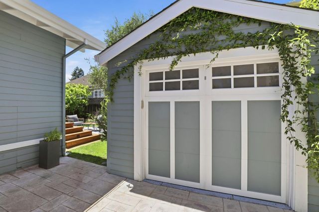 107 Grand Boulevard, San Mateo, CA 94401