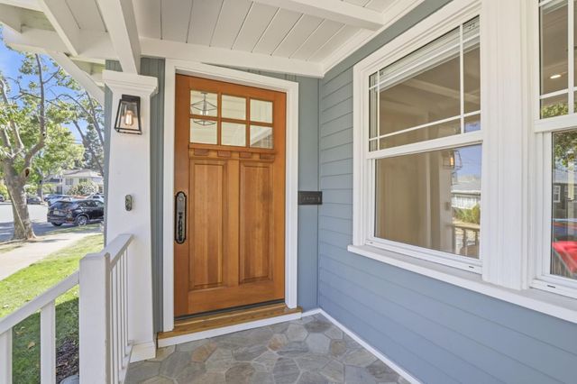 107 Grand Boulevard, San Mateo, CA 94401