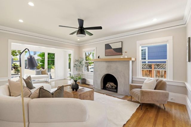 107 Grand Boulevard, San Mateo, CA 94401