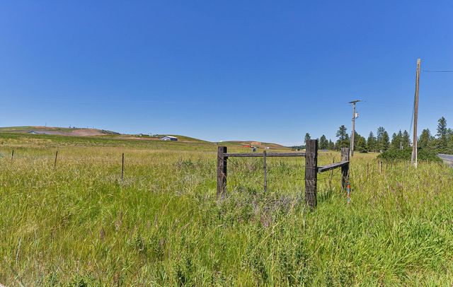 21720 W Washington Rd, Medical Lake, WA 99022