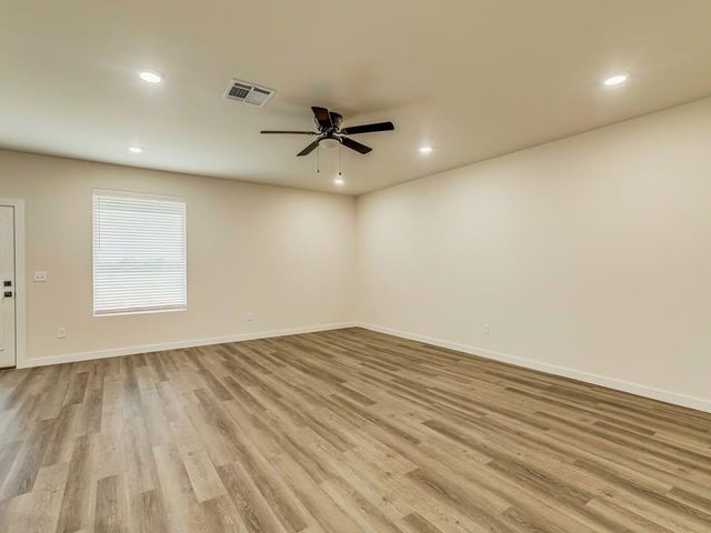 8225 NW 163rd Terrace, Edmond, OK 73013