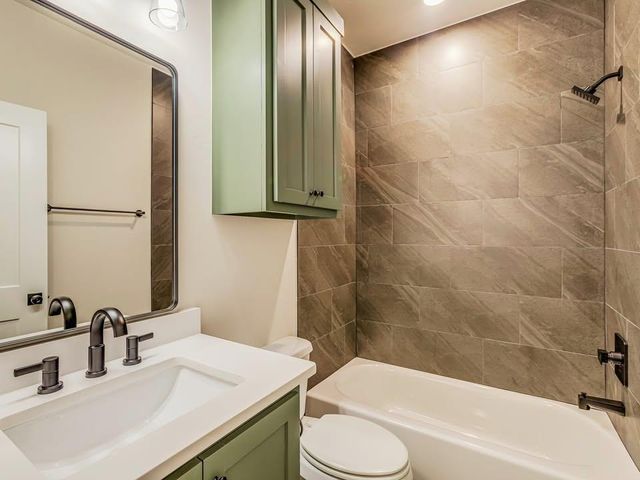 8225 NW 163rd Terrace, Edmond, OK 73013