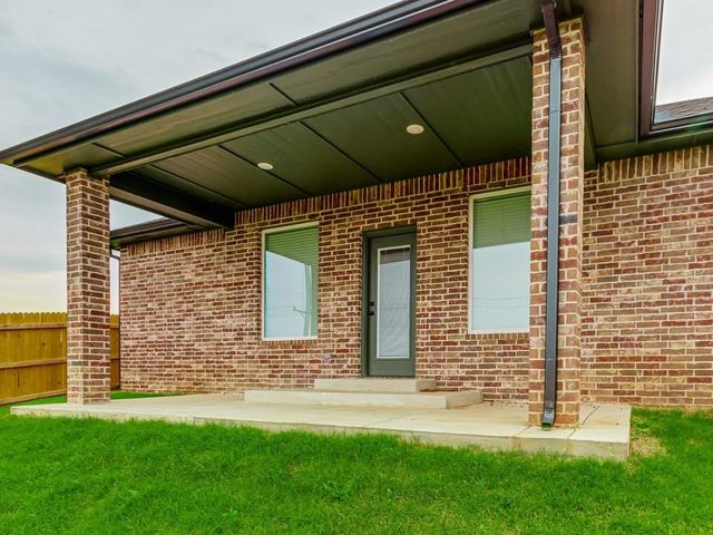 8225 NW 163rd Terrace, Edmond, OK 73013