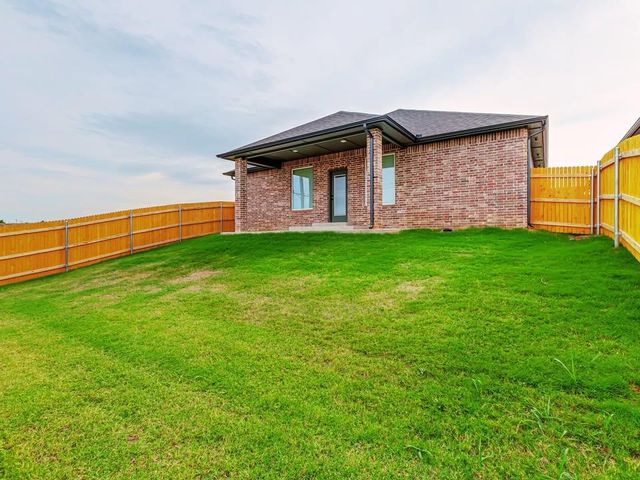 8225 NW 163rd Terrace, Edmond, OK 73013