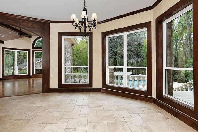 58 Red Sable Drive, The Woodlands, TX 77380