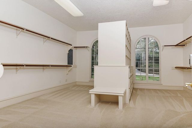 58 Red Sable Drive, The Woodlands, TX 77380