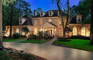 58 Red Sable Drive, The Woodlands, TX 77380