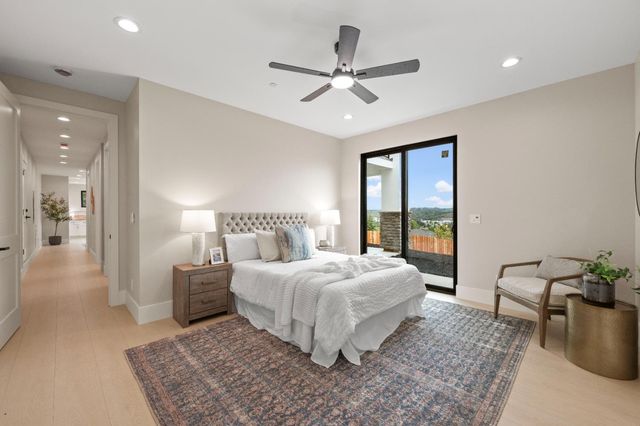 3271 Woodleigh Ln, Cameron Park, CA 95682