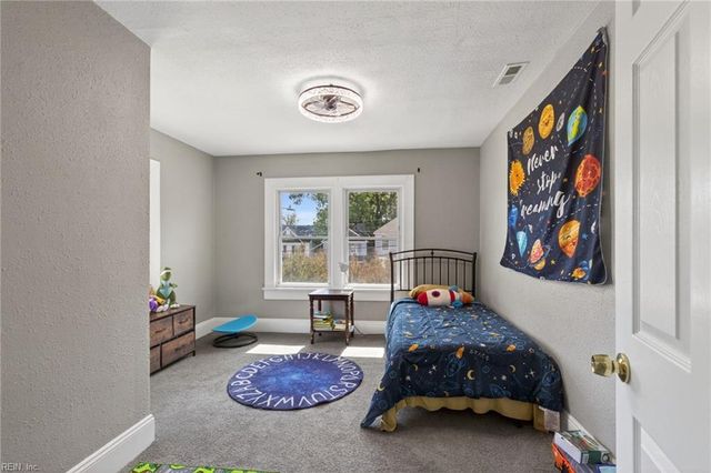 2010 Chestnut AVE, Newport News, VA 23607