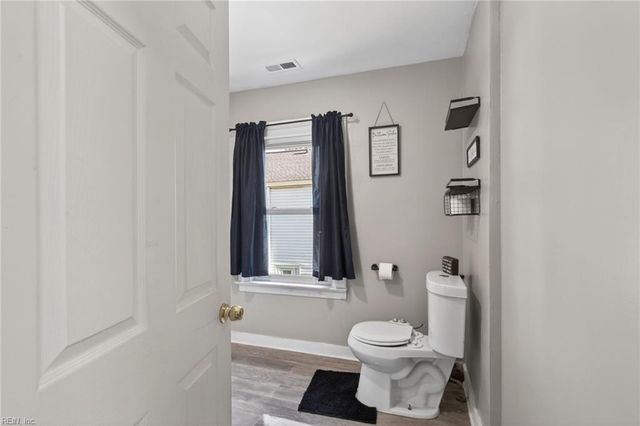 2010 Chestnut AVE, Newport News, VA 23607