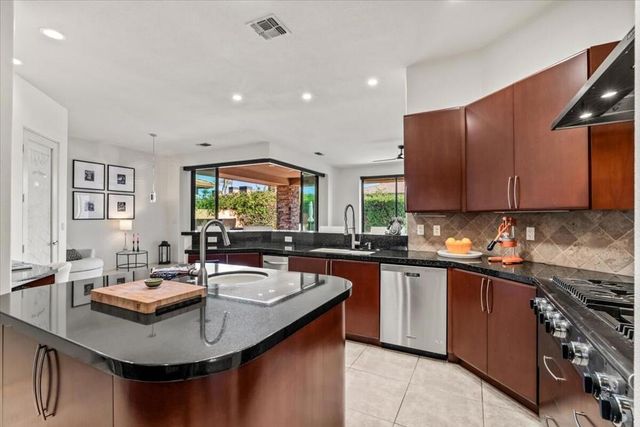 50380 Via Serenidad, La Quinta, CA 92253