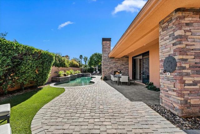 50380 Via Serenidad, La Quinta, CA 92253