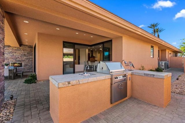 50380 Via Serenidad, La Quinta, CA 92253