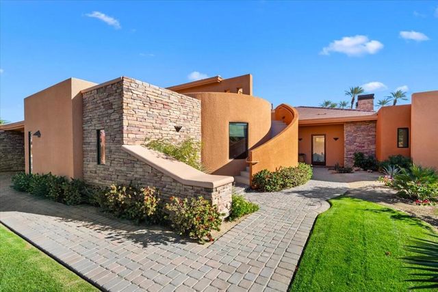50380 Via Serenidad, La Quinta, CA 92253