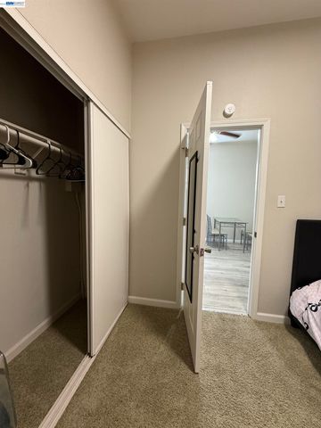 550 Marina Blvd, San Leandro, CA 94577