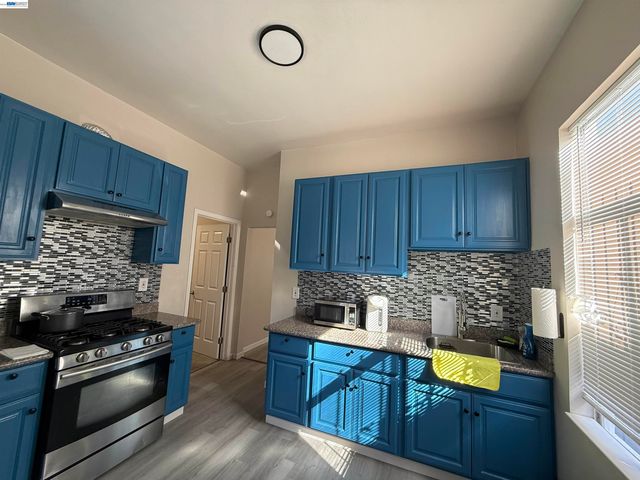 550 Marina Blvd, San Leandro, CA 94577