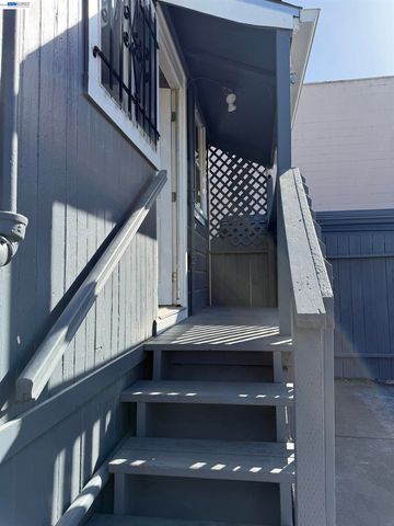550 Marina Blvd, San Leandro, CA 94577