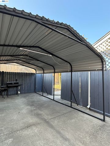 550 Marina Blvd, San Leandro, CA 94577