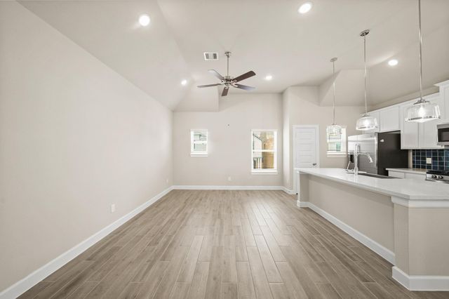 3020 Ventas Drive, Houston, TX 77047