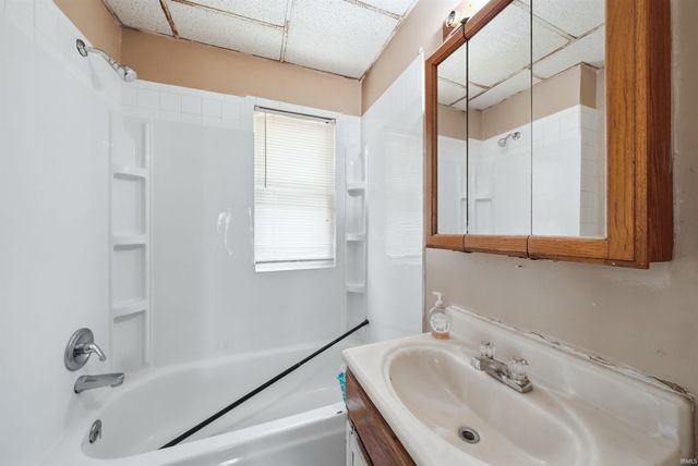 3423 S Anthony Boulevard, Fort Wayne, IN 46806