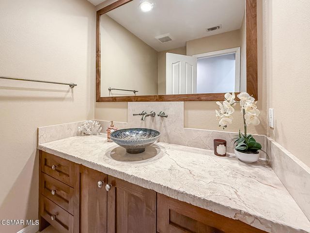 3427 Woodburn Avenue, Westlake Village, CA 91361