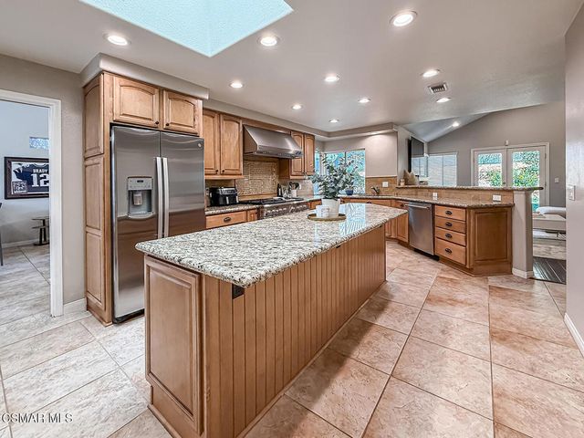 3427 Woodburn Avenue, Westlake Village, CA 91361