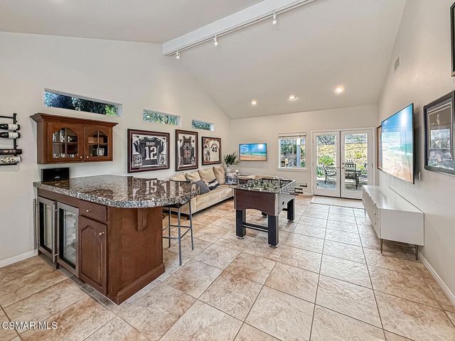 3427 Woodburn Avenue, Westlake Village, CA 91361