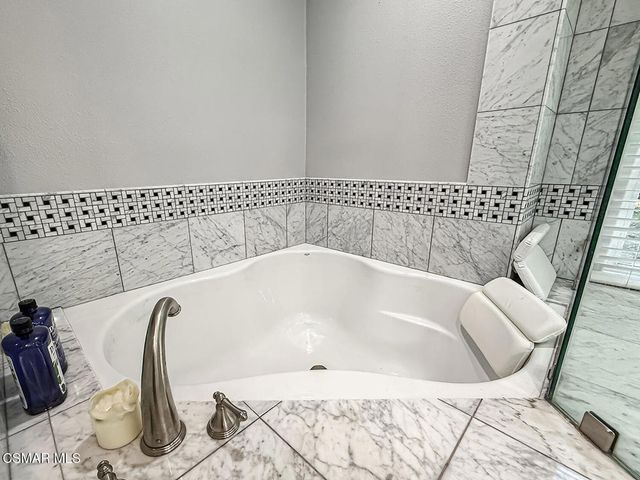 3427 Woodburn Avenue, Westlake Village, CA 91361