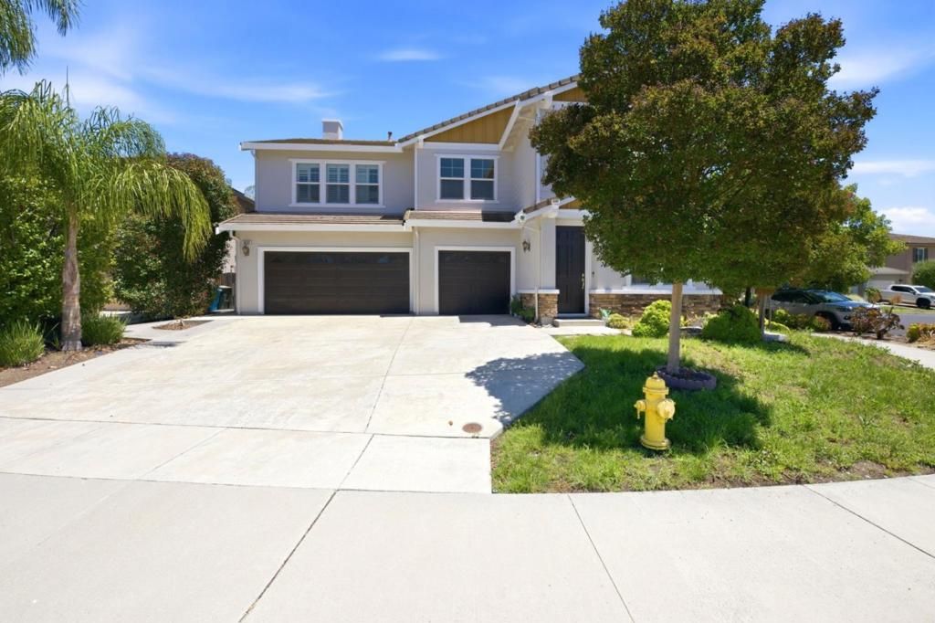 Image 2 of property listing at 9632 Cherrywood Court, Gilroy, CA 95020