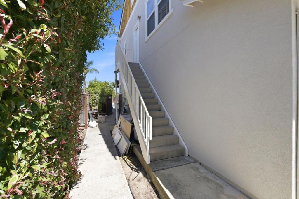 Image 33 of property listing at 9632 Cherrywood Court, Gilroy, CA 95020