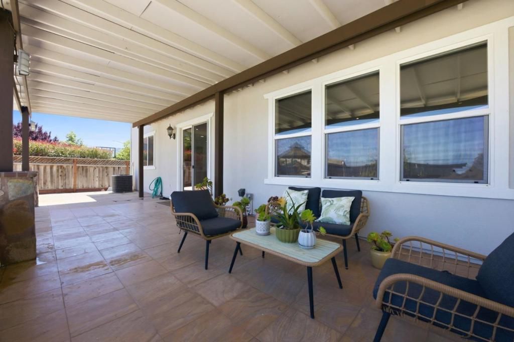 Image 46 of property listing at 9632 Cherrywood Court, Gilroy, CA 95020