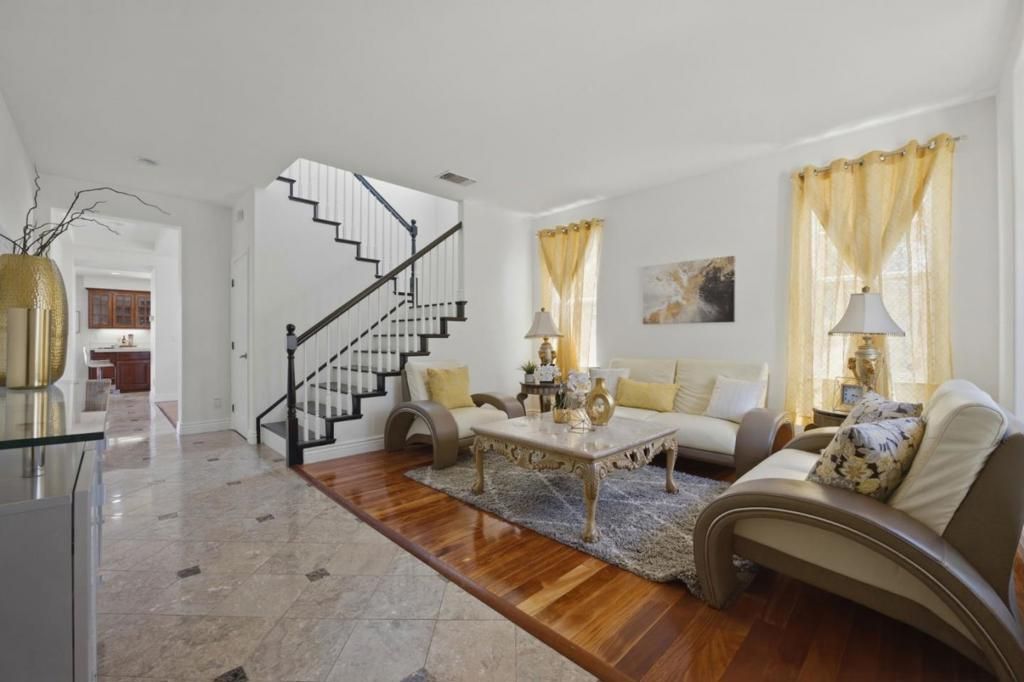 Image 7 of property listing at 9632 Cherrywood Court, Gilroy, CA 95020